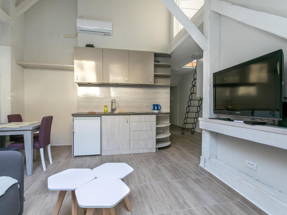 Apartment City Center Belgrado Exterior foto